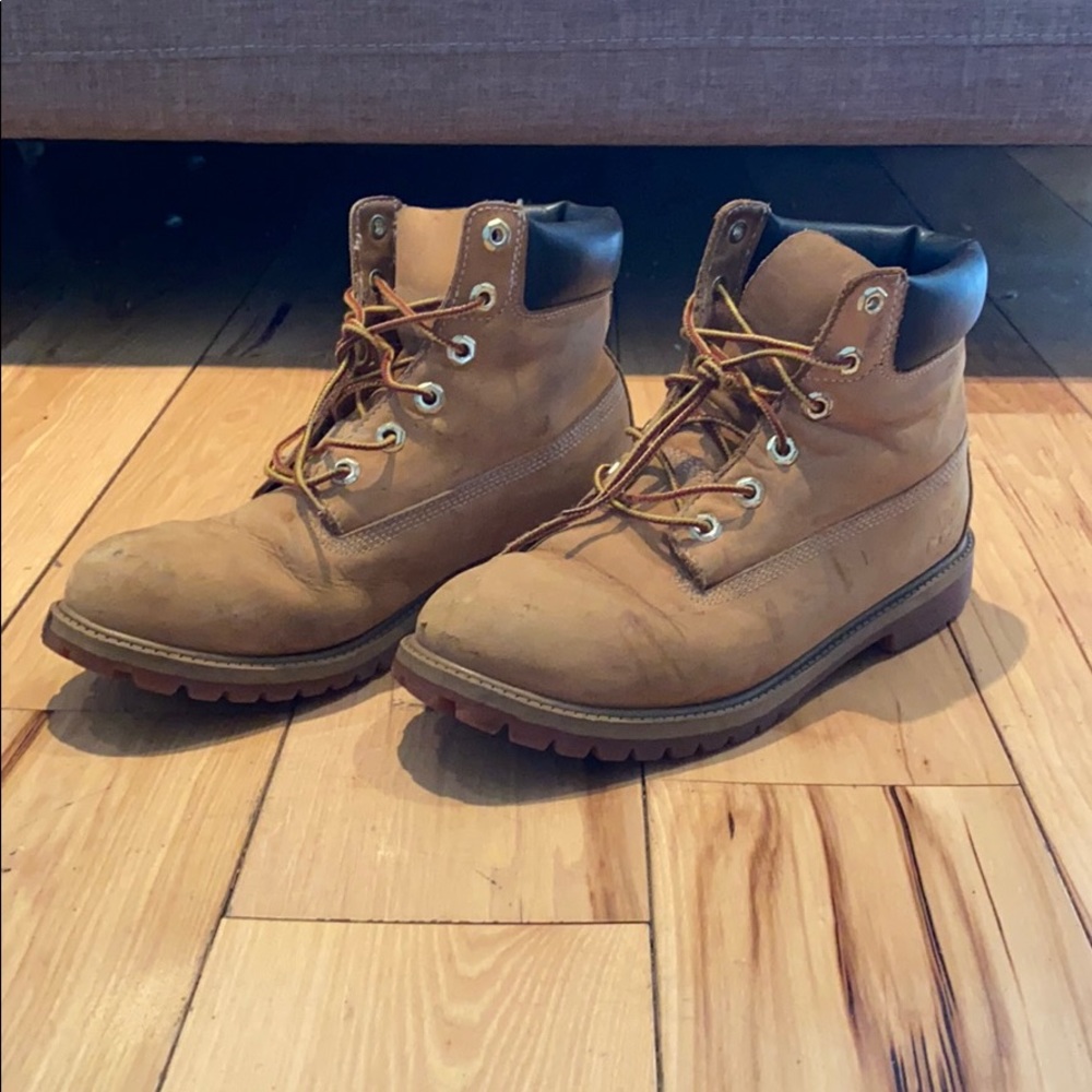 Timberland Kids 6-Inch Premium Boots Size 7